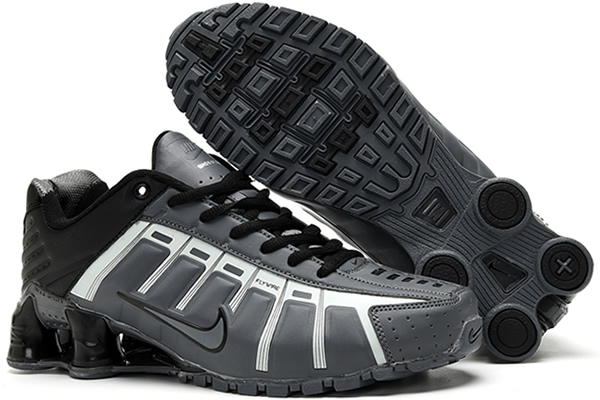 Nike Shox NZ 002